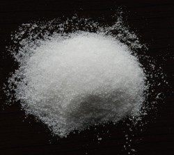Hạt polyacrylamide không ion NPAM xử lý nước thải có tính axit